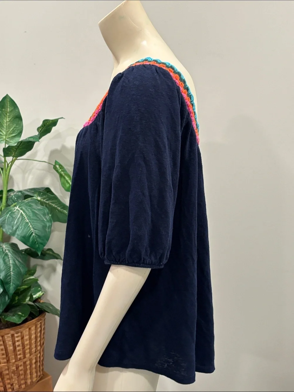 Boden Navy Linen Peasant Top with Crochet-Trimmed Square Neck